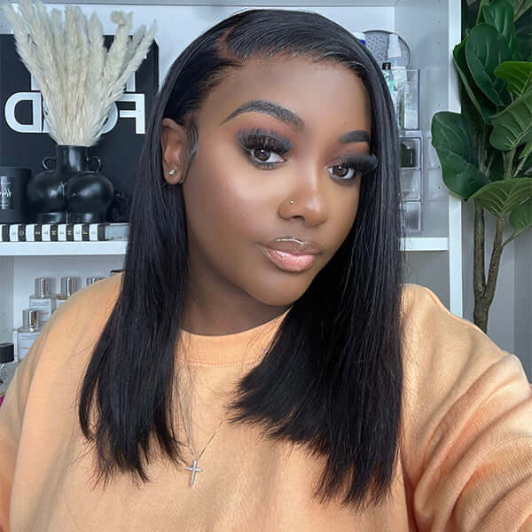 Invisible Lace 13x4 Frontal Lace Straight Bob Wig Human Hair