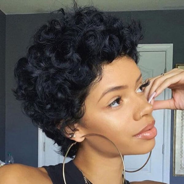 Short Body Wave Black Human Hair Lace Front Wig